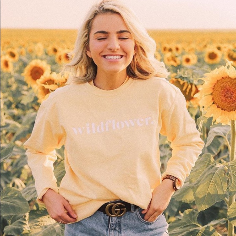 Wildflower crew neck sweatshirt